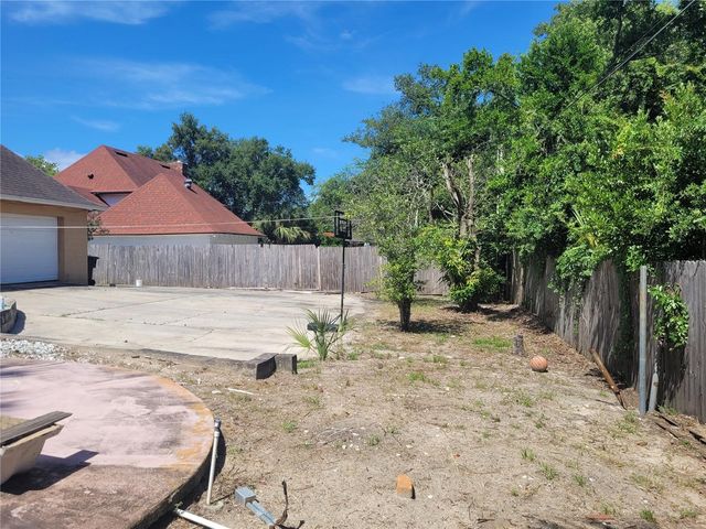 5891 SIR HENRY ROAD, Orlando, FL 32808