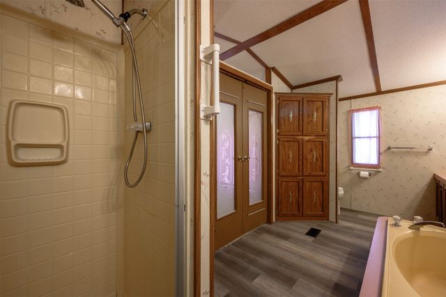 333 Private Road 1520, Bridgeport, TX 76426