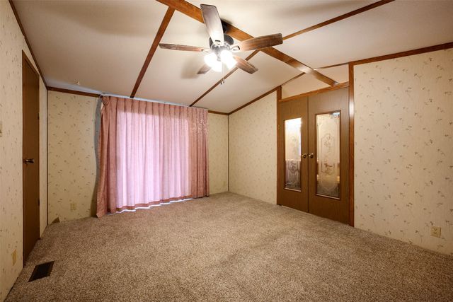 333 Private Road 1520, Bridgeport, TX 76426