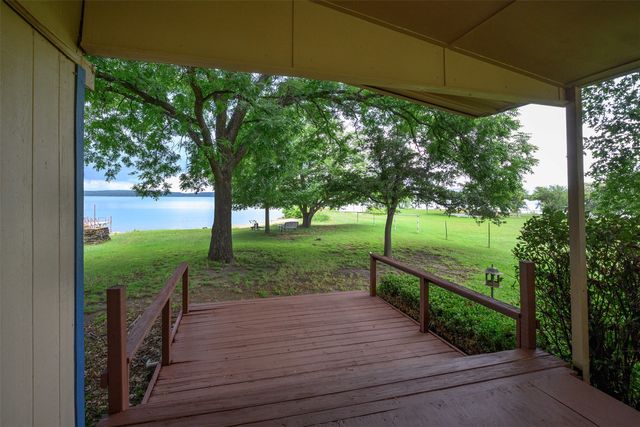 333 Private Road 1520, Bridgeport, TX 76426