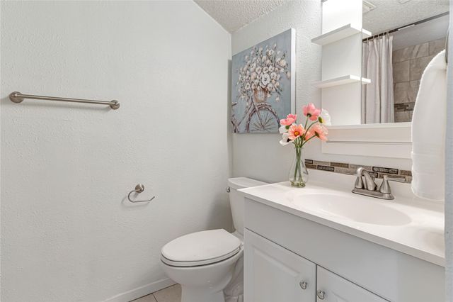 12900 Walden Road 502E, Montgomery, TX 77356