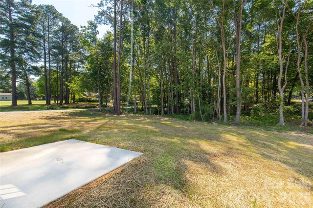 2489 Pineview Drive, Lancaster, SC 29720