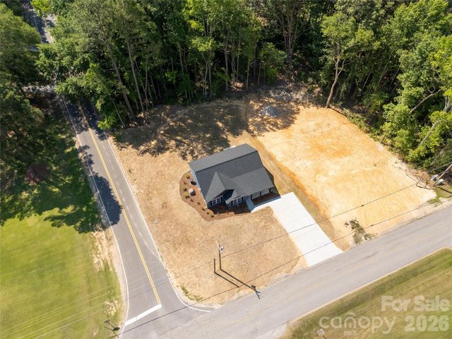 2489 Pineview Drive, Lancaster, SC 29720