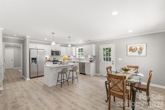 2489 Pineview Drive, Lancaster, SC 29720