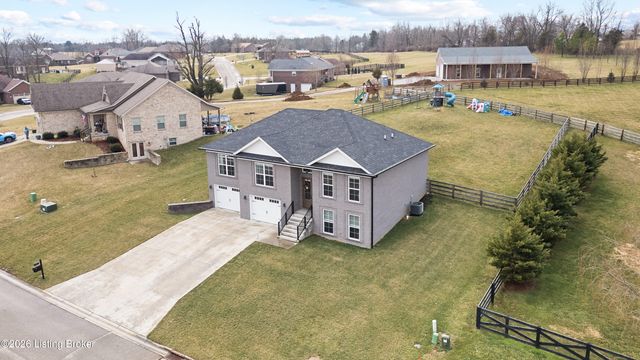 34 Wills Way, Taylorsville, KY 40071