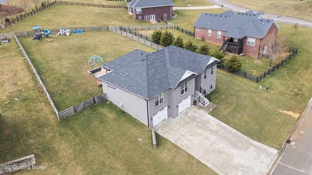 34 Wills Way, Taylorsville, KY 40071