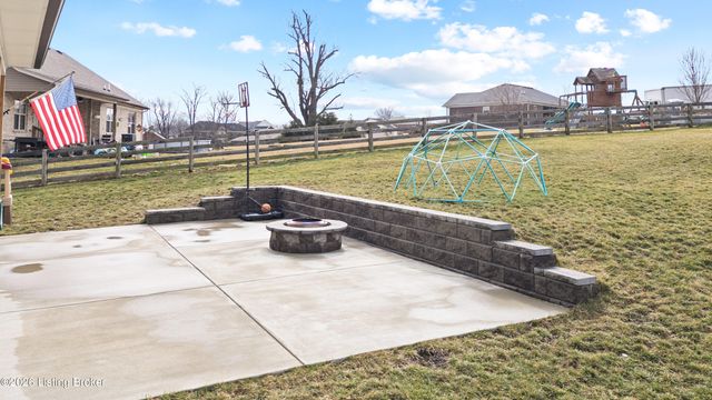 34 Wills Way, Taylorsville, KY 40071