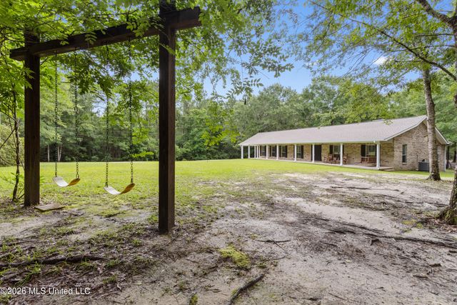 16116 Hemlock Avenue, Vancleave, MS 39565