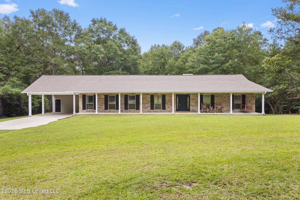 16116 Hemlock Avenue, Vancleave, MS 39565