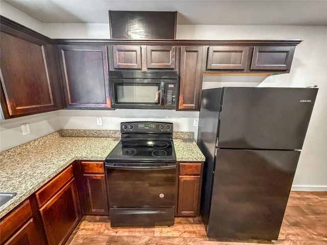 10535 Mills Road 4B, Houston, TX 77070