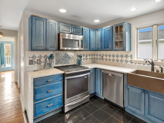 99 Nantasket Avenue, Hull, MA 02045