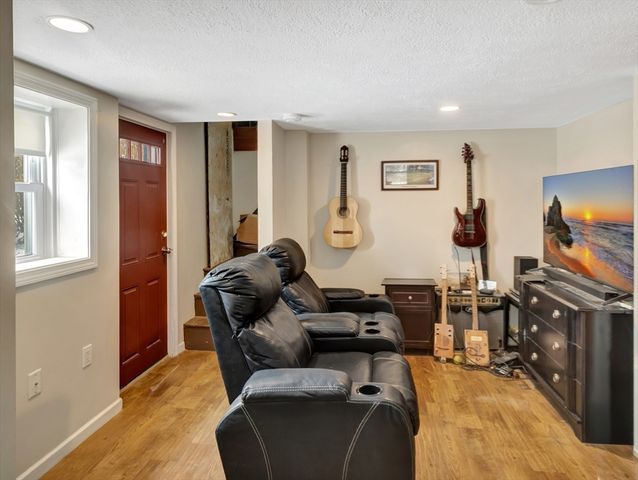 99 Nantasket Avenue, Hull, MA 02045