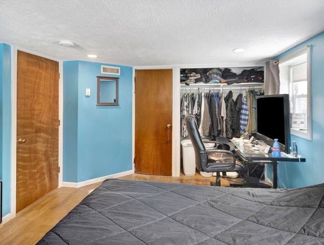 99 Nantasket Avenue, Hull, MA 02045