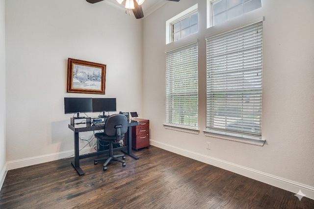 1011 Riviera Road, Roanoke, TX 76262