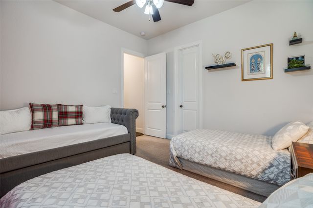 1011 Riviera Road, Roanoke, TX 76262