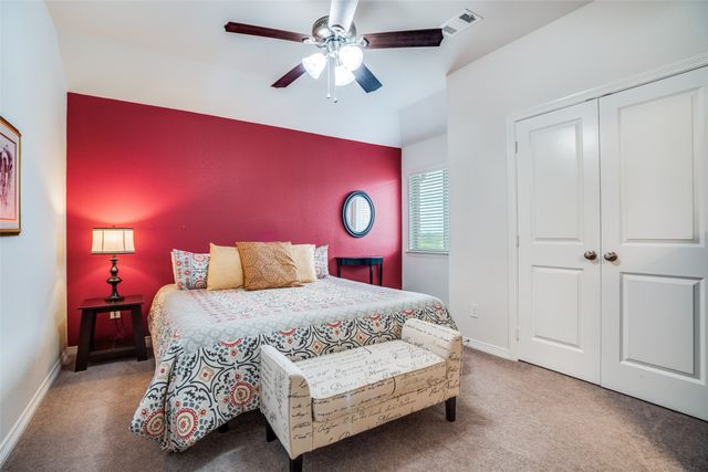 1011 Riviera Road, Roanoke, TX 76262