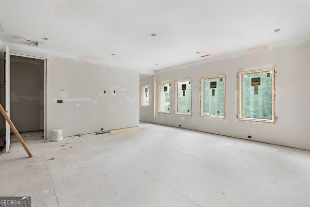 1330 Twelve Oaks Circle NW, Atlanta, GA 30327