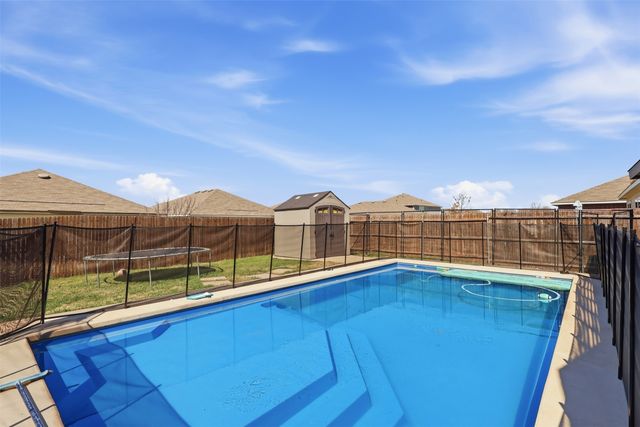 791 Devonshire Drive, Lavon, TX 75166