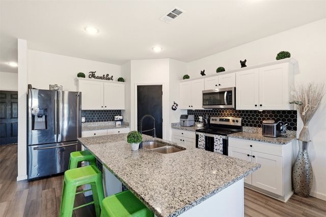 791 Devonshire Drive, Lavon, TX 75166