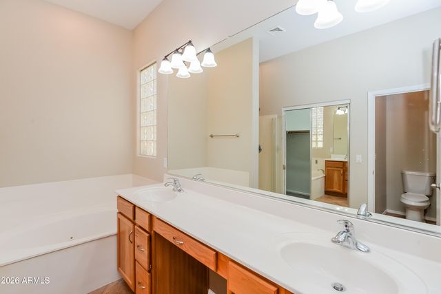 3581 W BELLE Avenue, San Tan Valley, AZ 85144