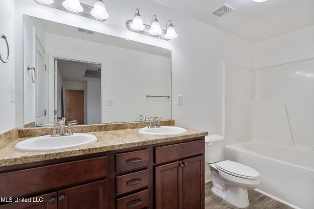 7880 Allenwood Lane, Olive Branch, MS 38654