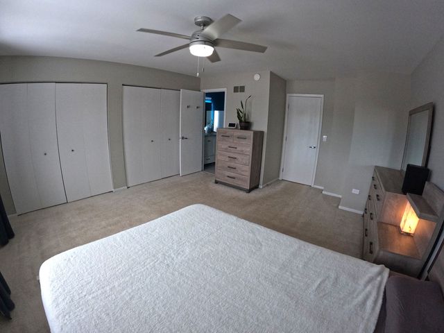 525 Lasalle Lane, Buffalo Grove, IL 60089