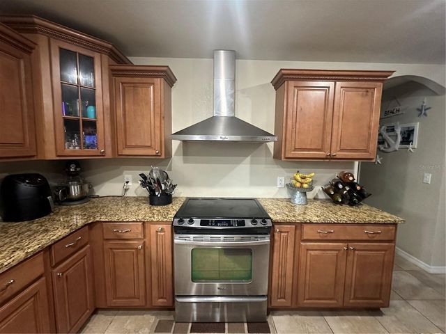 21 CORONA COURT, Palm Coast, FL 32137