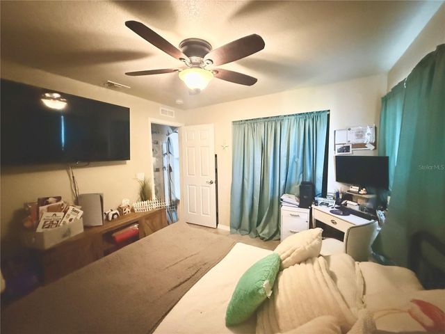 21 CORONA COURT, Palm Coast, FL 32137