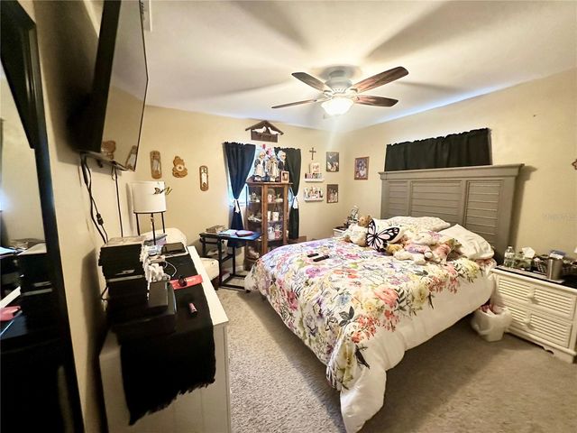 21 CORONA COURT, Palm Coast, FL 32137