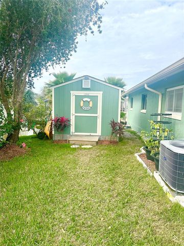 21 CORONA COURT, Palm Coast, FL 32137