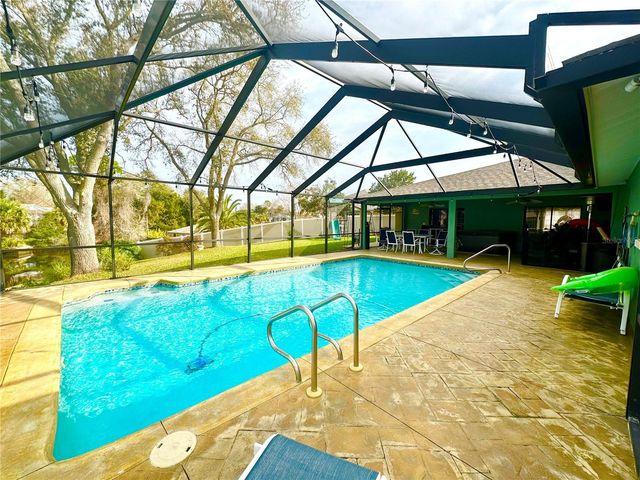 21 CORONA COURT, Palm Coast, FL 32137