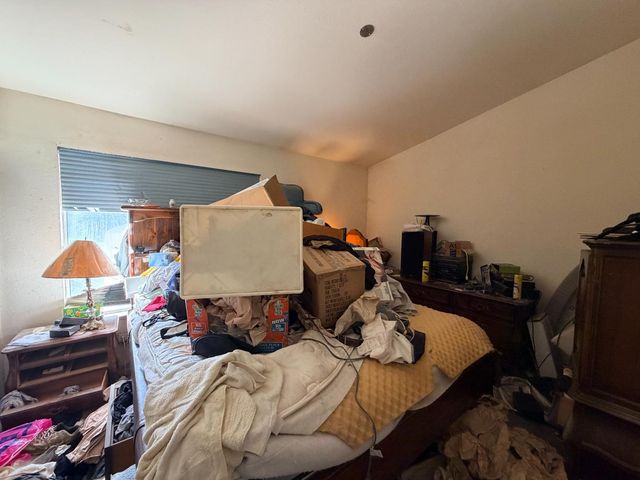 5529 W Norwich Avenue, Fresno, CA 93722