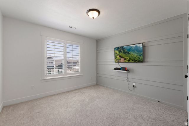 10938 S GLAMIS DUNE DR, South Jordan, UT 84009