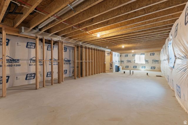 10938 S GLAMIS DUNE DR, South Jordan, UT 84009