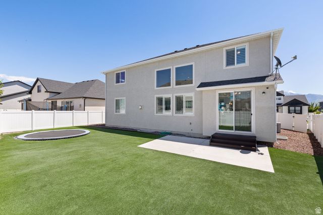 10938 S GLAMIS DUNE DR, South Jordan, UT 84009