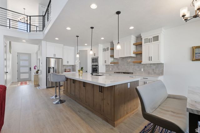 10938 S GLAMIS DUNE DR, South Jordan, UT 84009