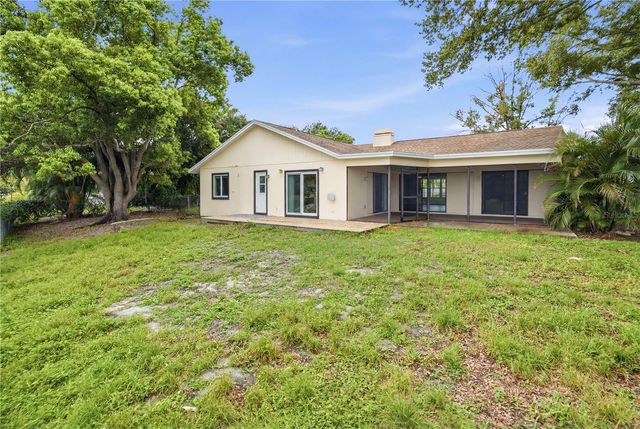 9743 106TH AVENUE, Largo, FL 33773