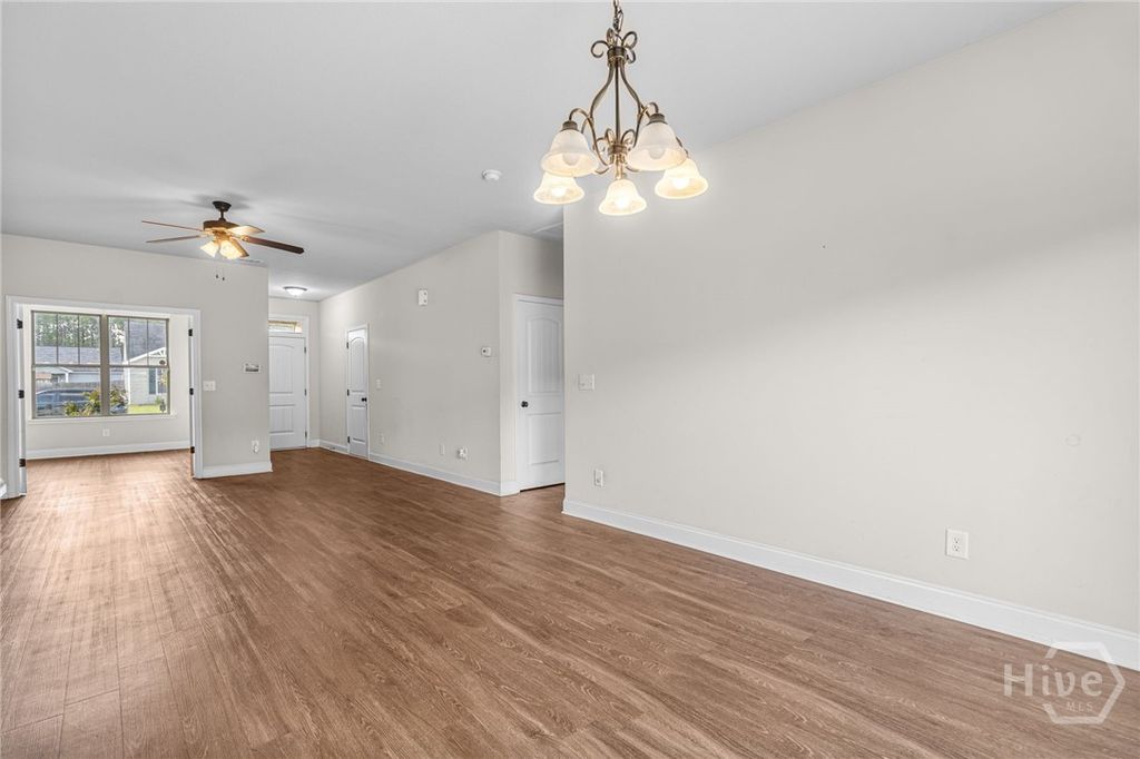Image 11 of property listing at 110 Timberlake Lane, Guyton, GA 31312
