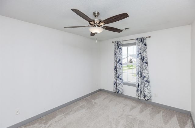 1706 SW Franklin Drive, Ankeny, IA 50023