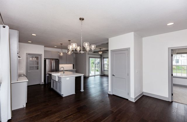 1706 SW Franklin Drive, Ankeny, IA 50023
