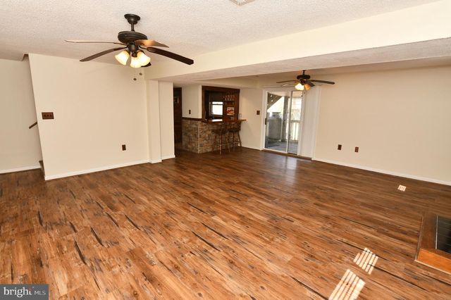 128 - 130 DOGWOOD DR, Cross Junction, VA 22625