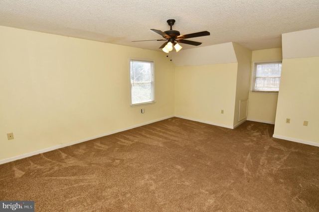 128 - 130 DOGWOOD DR, Cross Junction, VA 22625