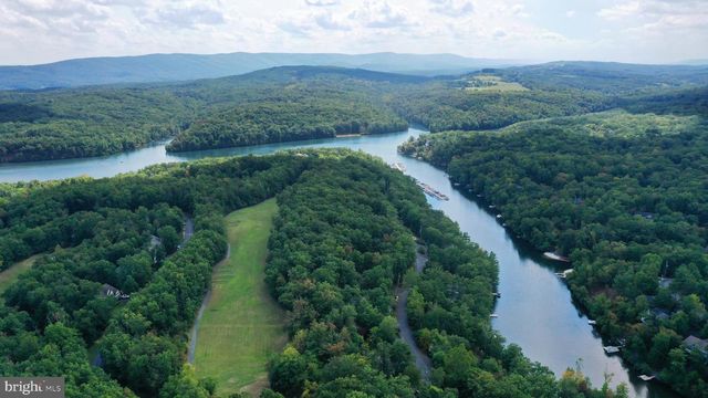 128 - 130 DOGWOOD DR, Cross Junction, VA 22625