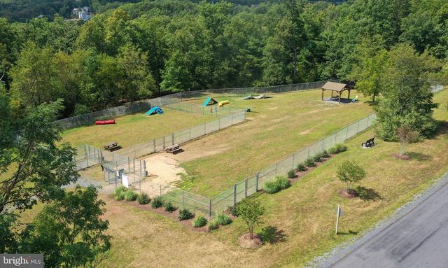 128 - 130 DOGWOOD DR, Cross Junction, VA 22625