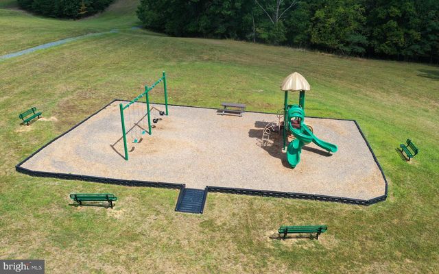 128 - 130 DOGWOOD DR, Cross Junction, VA 22625