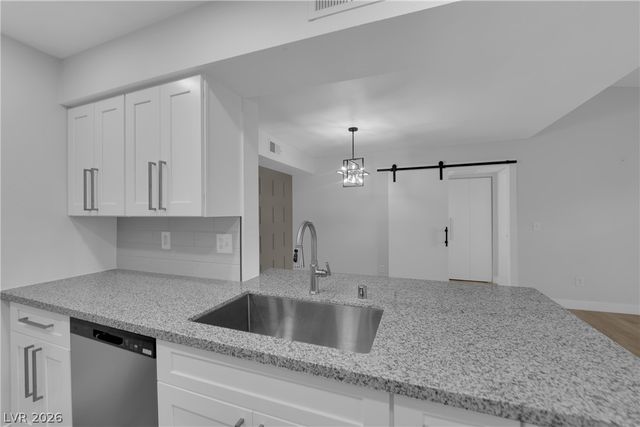 8101 West Flamingo Road 2152, Las Vegas, NV 89147