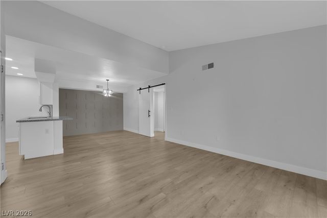 8101 West Flamingo Road 2152, Las Vegas, NV 89147