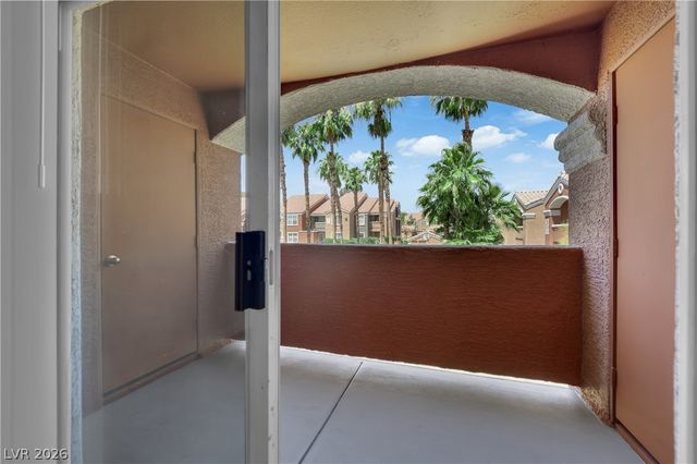 8101 West Flamingo Road 2152, Las Vegas, NV 89147