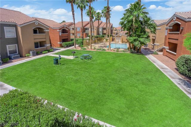 8101 West Flamingo Road 2152, Las Vegas, NV 89147