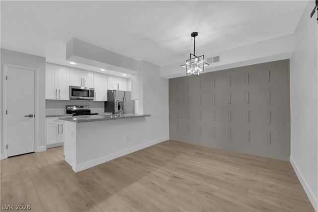 8101 West Flamingo Road 2152, Las Vegas, NV 89147